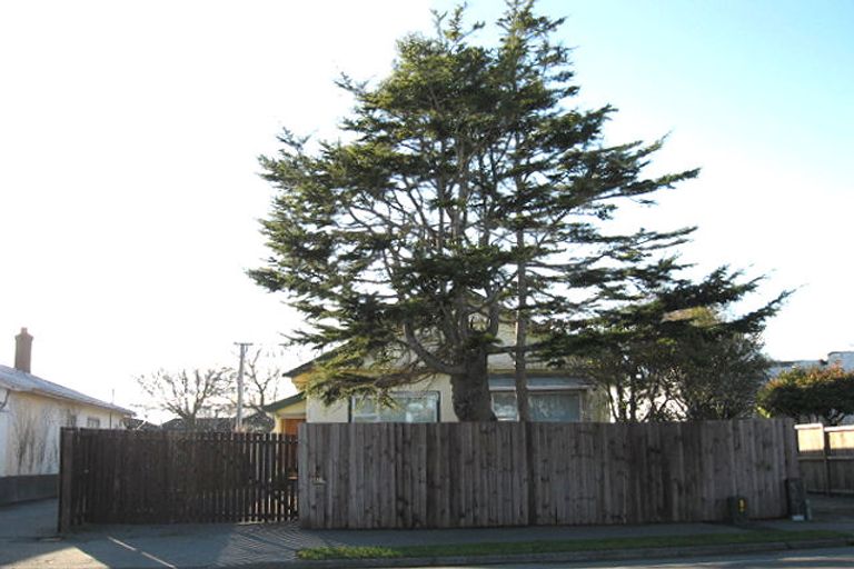 Photo of property in 2/116b Cranford Street, St Albans, Christchurch, 8014