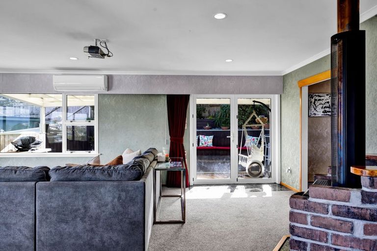 Photo of property in 5 Scott Street, Moturoa, New Plymouth, 4310