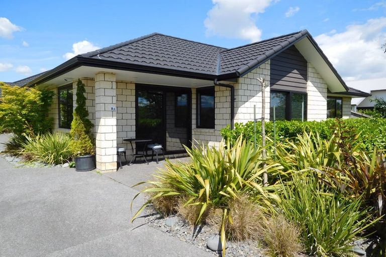 Photo of property in 8 Isobel Hodgson Drive, Cambridge, 3434