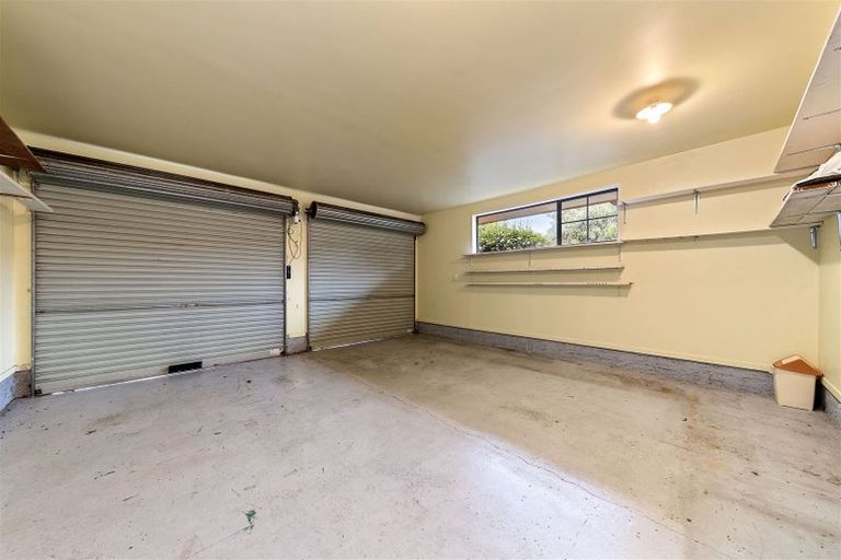 Photo of property in 11 Karnak Crescent, Russley, Christchurch, 8042