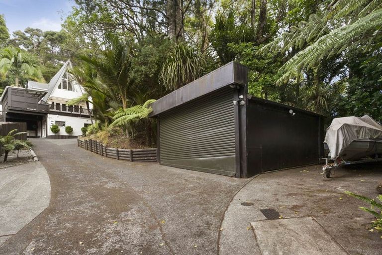 Photo of property in 14 Mahoe Road, Titirangi, Auckland, 0604