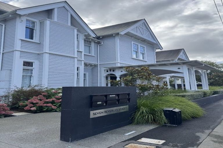 Photo of property in 1/7 Beverley Street, St Albans, Christchurch, 8014