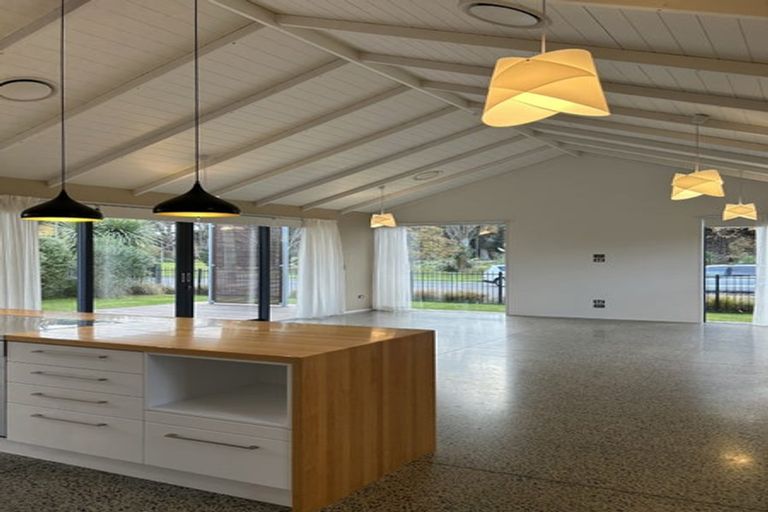 Photo of property in 286 Keyes Road, New Brighton, Christchurch, 8083