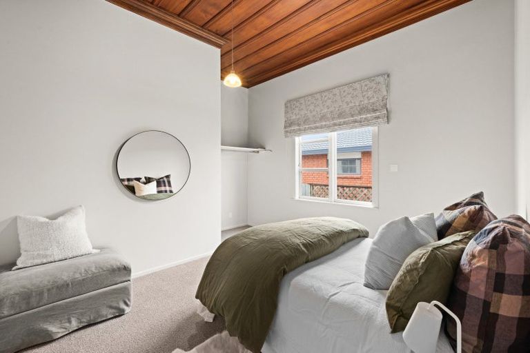 Photo of property in 89 Wellesley Road, Napier South, Napier, 4110