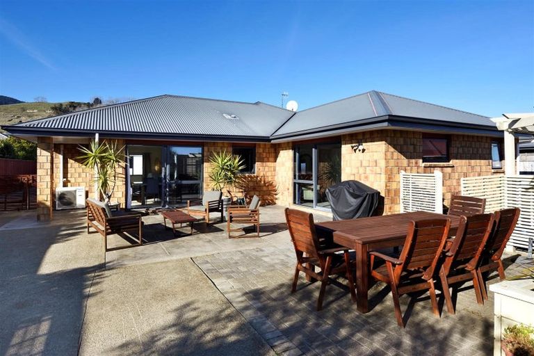 Photo of property in 32 Titoki Street, Stoke, Nelson, 7011