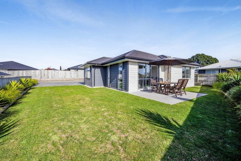 Photo of property in 7 Rua Place, Bell Block, New Plymouth, 4312