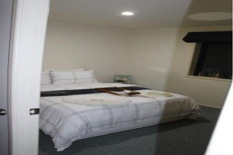 Photo of property in 718 Gloucester Road, Papamoa Beach, Papamoa, 3118