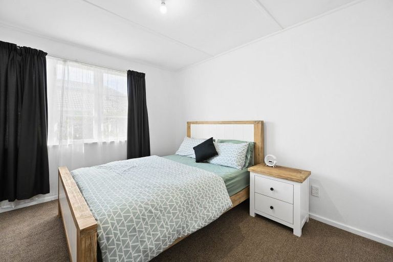 Photo of property in 4 Denz Street, Maeroa, Hamilton, 3200