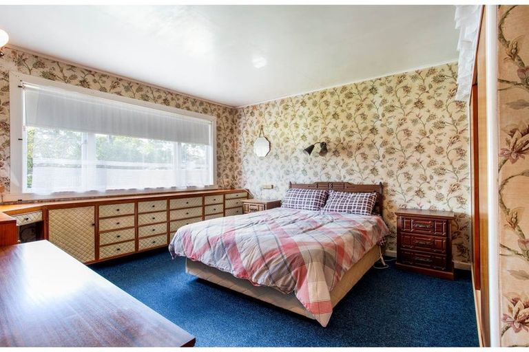 Photo of property in 20 Koromiko Street, New Lynn, Auckland, 0600