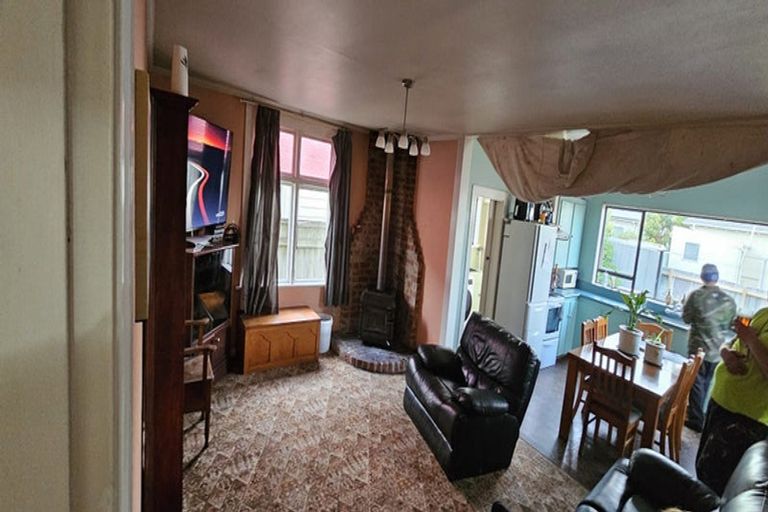 Photo of property in 48 Young Street, Saint Kilda, Dunedin, 9012