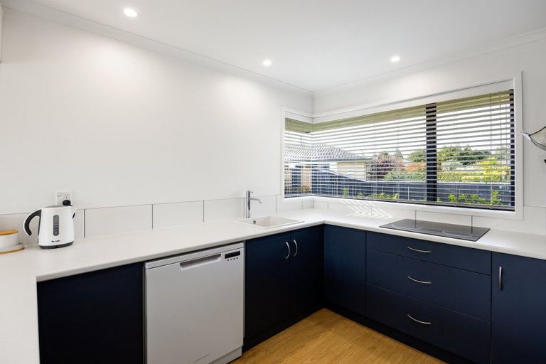 Photo of property in 13 Bellona Place, Flagstaff, Hamilton, 3210