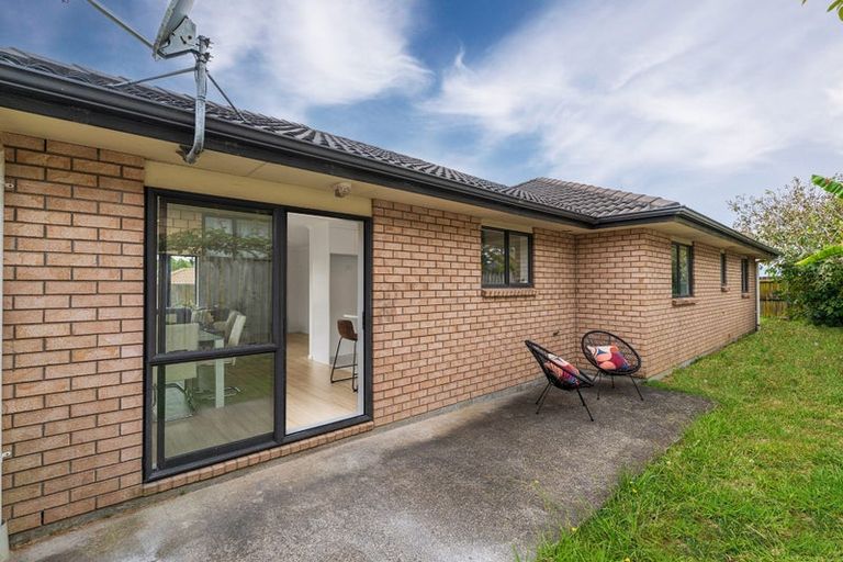 Photo of property in 14 Cade Place, Weymouth, Auckland, 2103