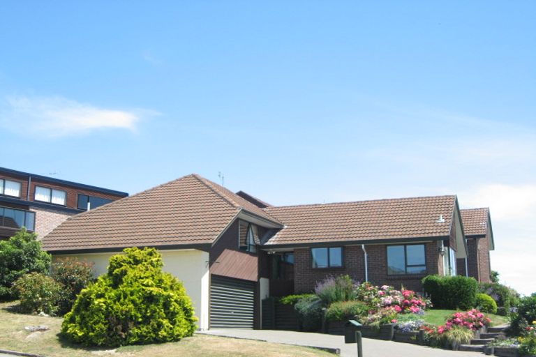 Photo of property in 38 Ravensdale Rise, Westmorland, Christchurch, 8025