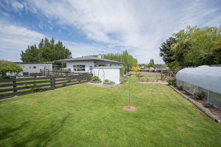 Photo of property in 56 Stuart Road, Ranfurly, 9332