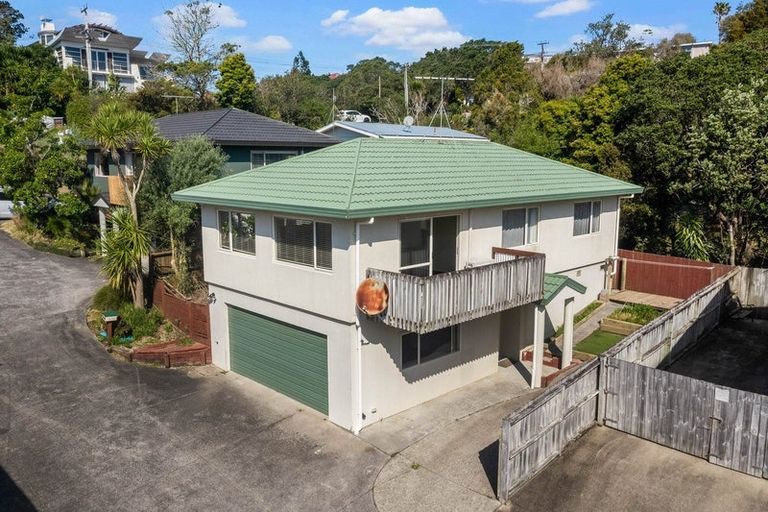 Photo of property in 2/16 Ocean View Road, Hatfields Beach, Orewa, 0931