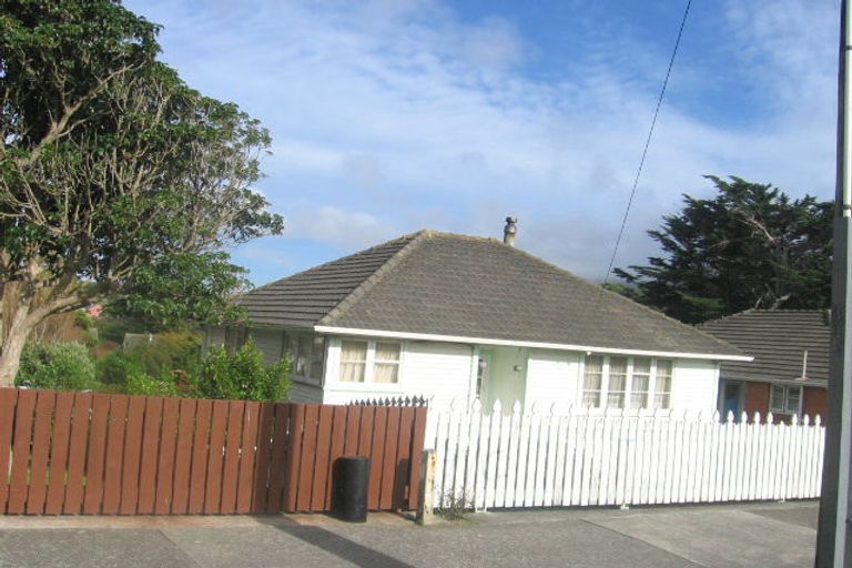 Photo of property in 52 Mckillop Street, Ranui, Porirua, 5024
