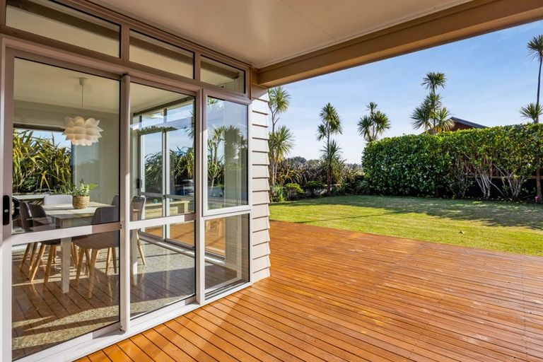 Photo of property in 9a Dolphin Parade, Bell Block, New Plymouth, 4312