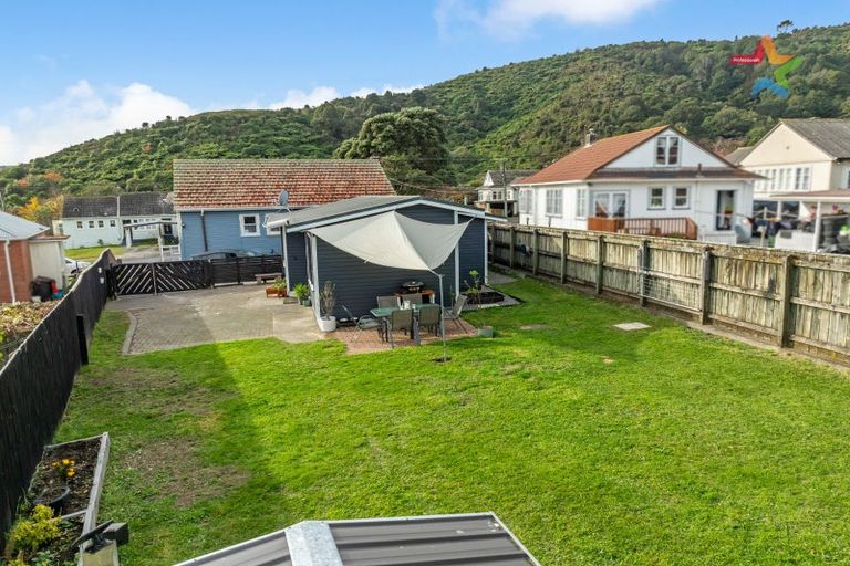 Photo of property in 85b Wilkie Crescent, Naenae, Lower Hutt, 5011