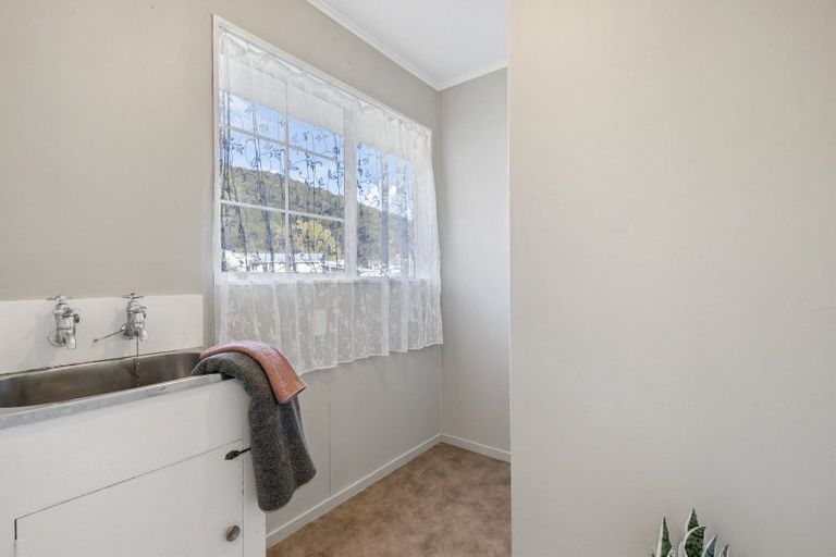 Photo of property in 1 Bunratty Grove, Wainuiomata, Lower Hutt, 5014