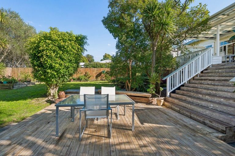 Photo of property in 5 Allenby Avenue, Devonport, Auckland, 0624