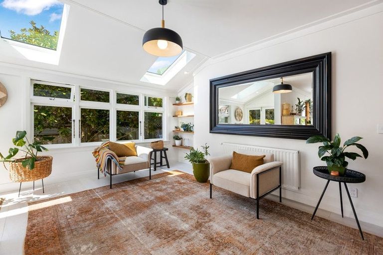 Photo of property in 3 Delhi Crescent, Khandallah, Wellington, 6035