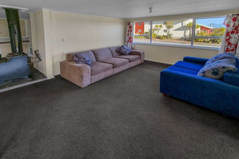 Photo of property in 13 Main Road, Fox Glacier, 7886