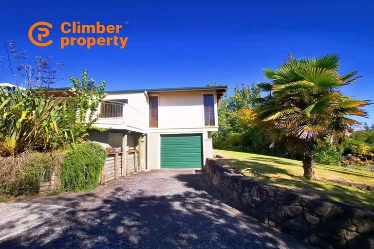 Photo of property in 18 Helena Road, Hillcrest, Hamilton, 3216