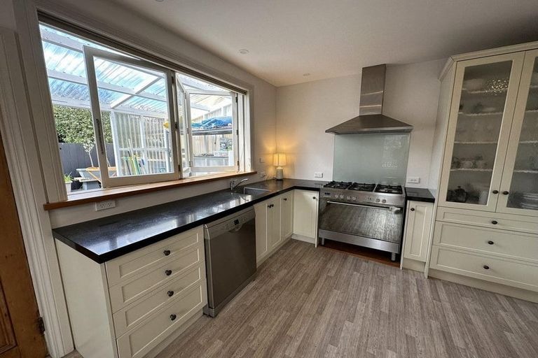 Photo of property in 30 Russell Street, Dunedin Central, Dunedin, 9016