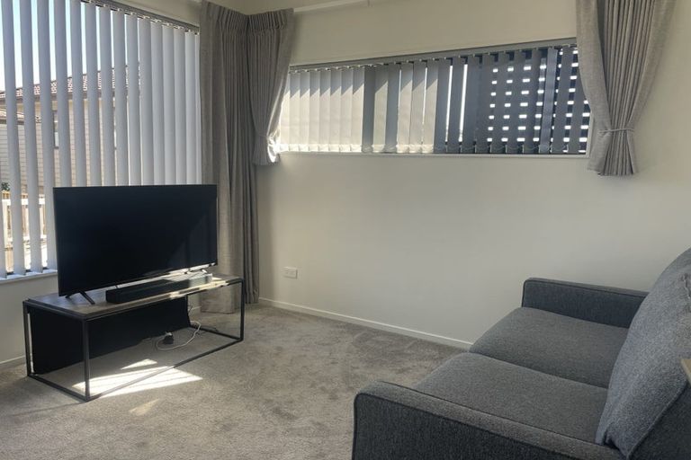 Photo of property in 14b Andrew Road, Howick, Auckland, 2010