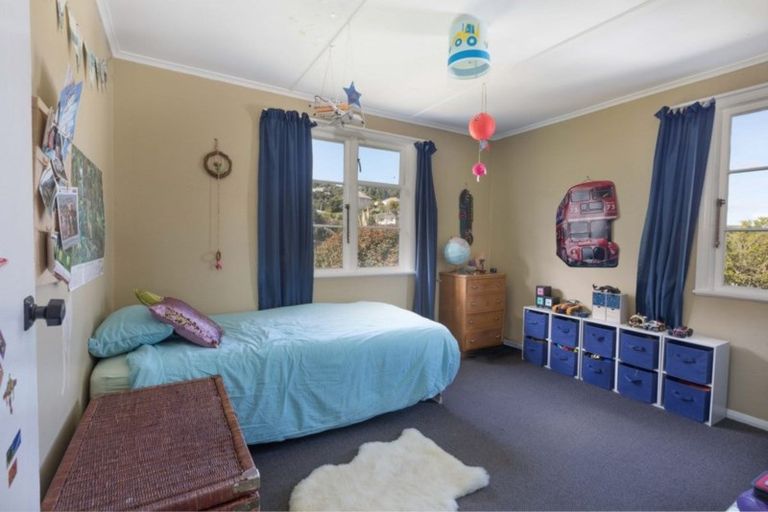 Photo of property in 50 Dimock Street, Titahi Bay, Porirua, 5022