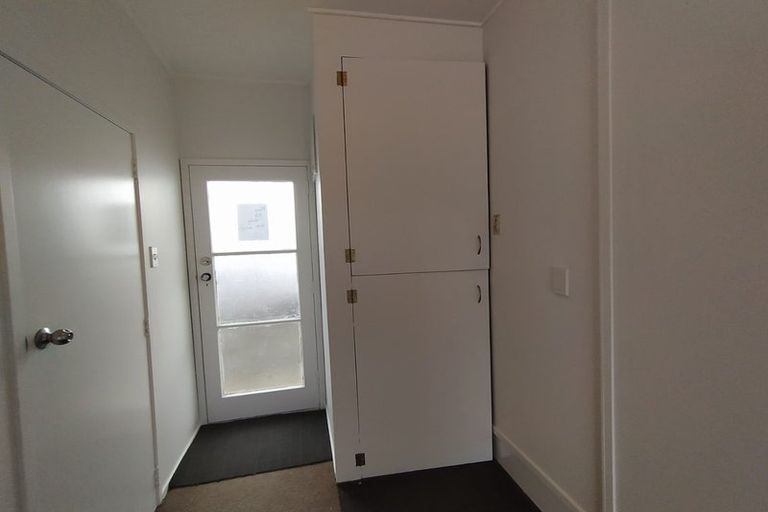 Photo of property in 82 Archmillen Avenue, Pakuranga Heights, Auckland, 2010