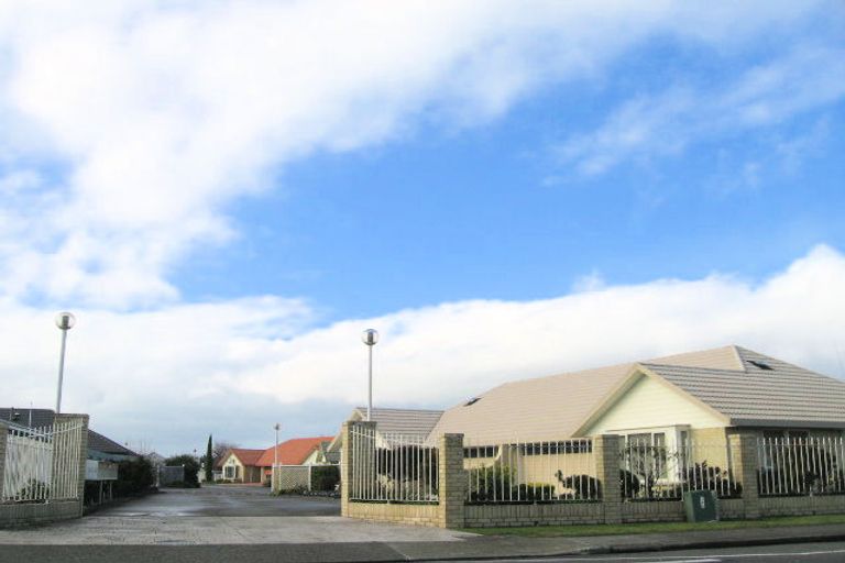 Photo of property in 18/212 Grove Road, Mayfair, Hastings, 4122