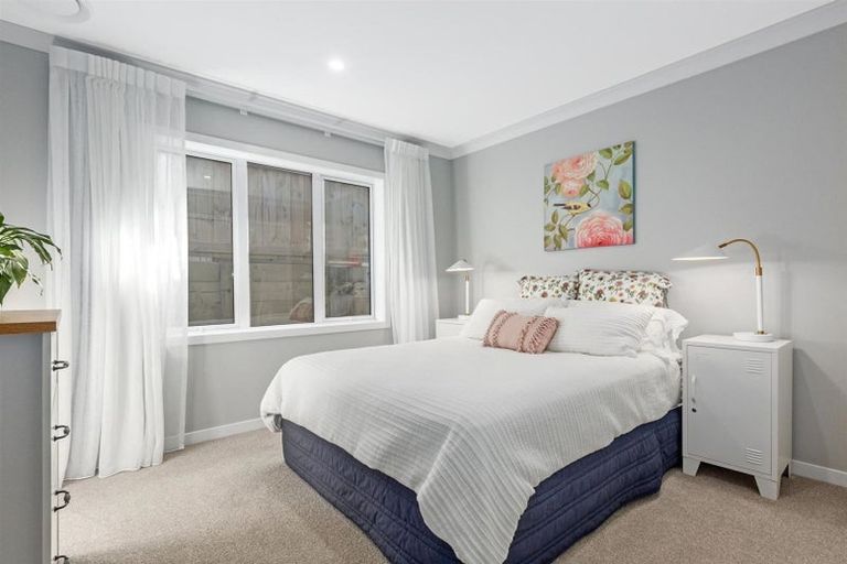 Photo of property in 45 Ken Douglas Drive, Aotea, Porirua, 5024