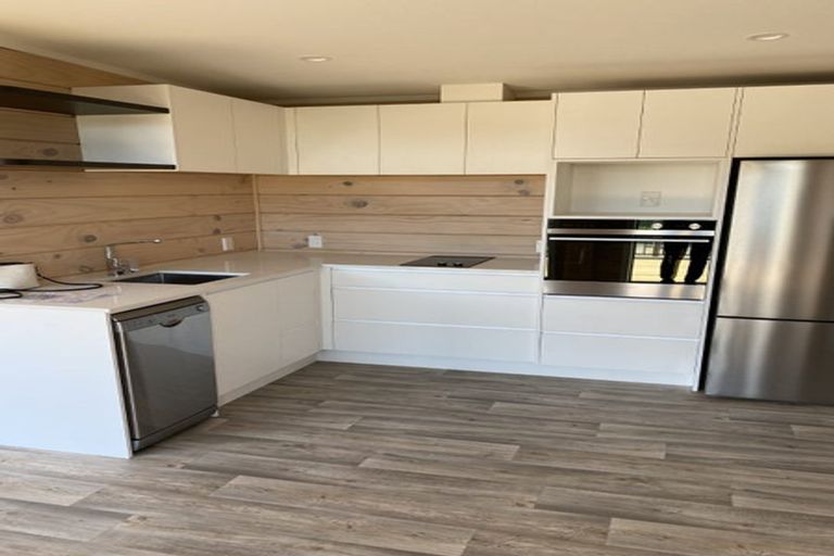 Photo of property in 12 Dallinghoe Crescent, Milford, Auckland, 0620