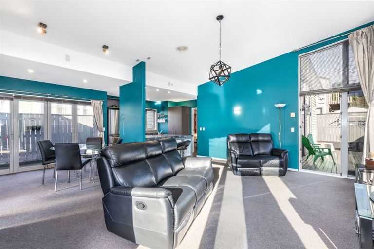 Photo of property in 50 Main Road, Wainuiomata, Lower Hutt, 5014