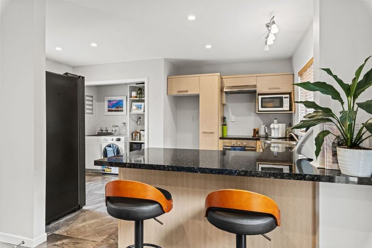 Photo of property in 2/47 Trafalgar Street, St Albans, Christchurch, 8014