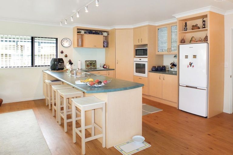 Photo of property in 4 Malthus Place, Foxton Beach, Foxton, 4815