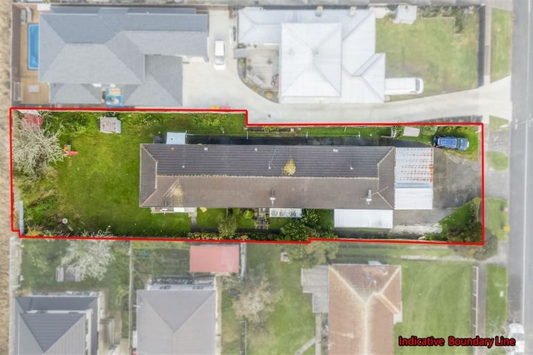 Photo of property in 2/42 Kenderdine Road, Papatoetoe, Auckland, 2025