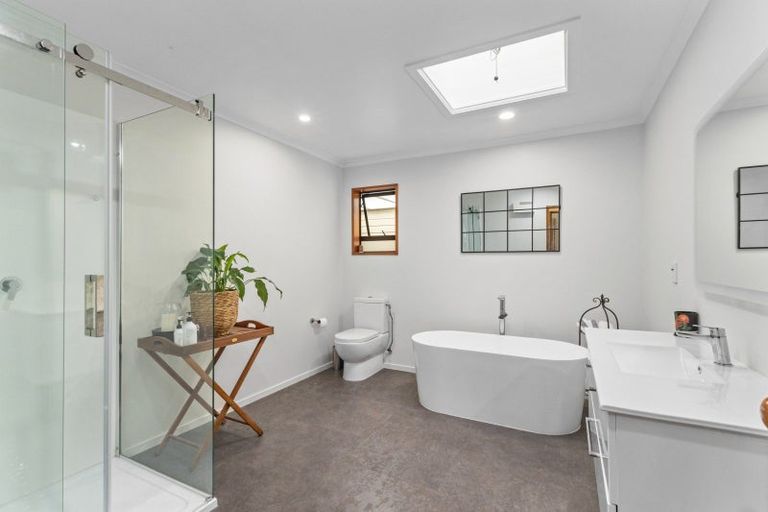 Photo of property in 71 Lynch Road, Levels, Timaru, 7973