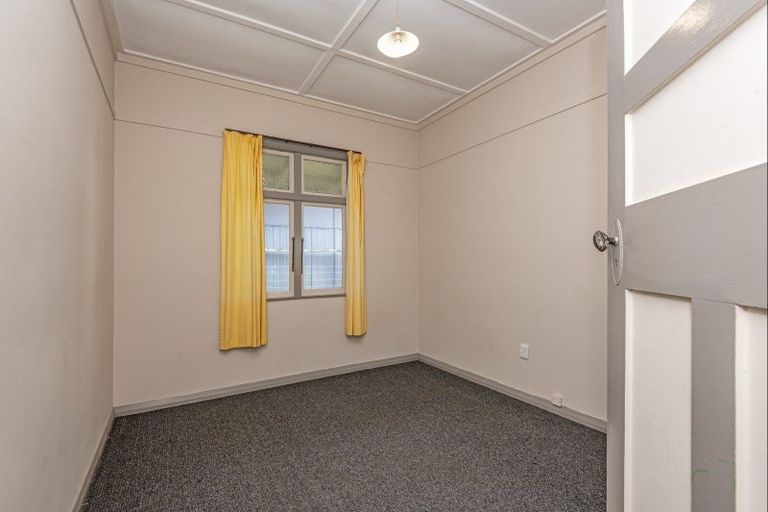 Photo of property in 22 Rongopai Street, Palmerston North, 4414