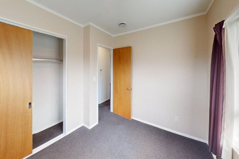 Photo of property in 17 Mercury Street, Milson, Palmerston North, 4414