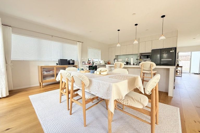 Photo of property in 23a Manuwai Road, Torbay, Auckland, 0630