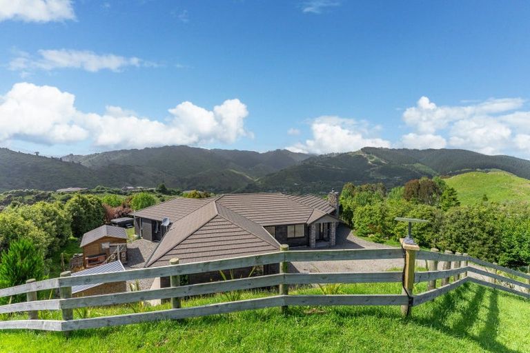 Photo of property in 25 Angus Way, Nikau Valley, Paraparaumu, 5032