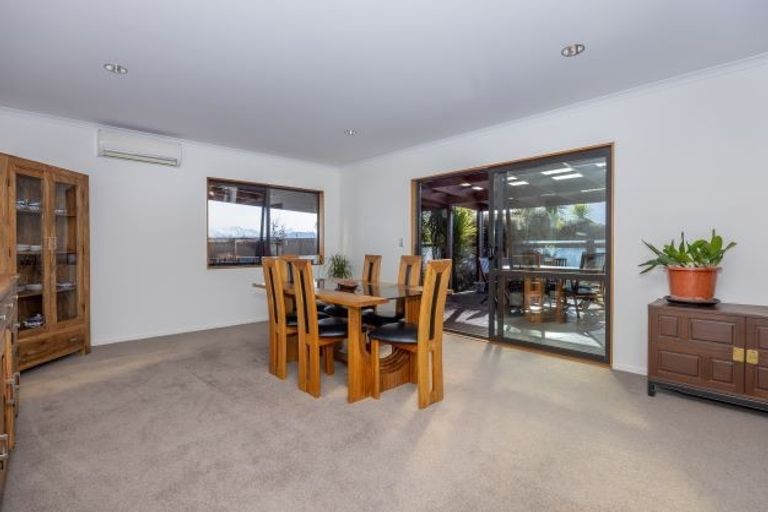 Photo of property in 118 Lachlan Avenue, Hawea Flat, Wanaka, 9382