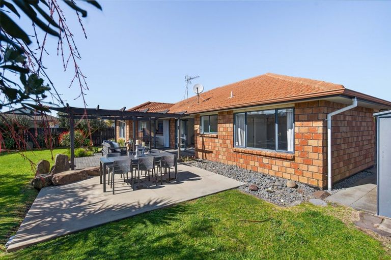 Photo of property in 51 Calypso Drive, Papamoa Beach, Papamoa, 3118