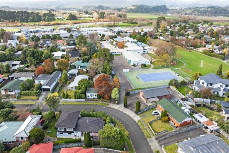 Photo of property in 33 Newcastle Street, Hokowhitu, Palmerston North, 4410