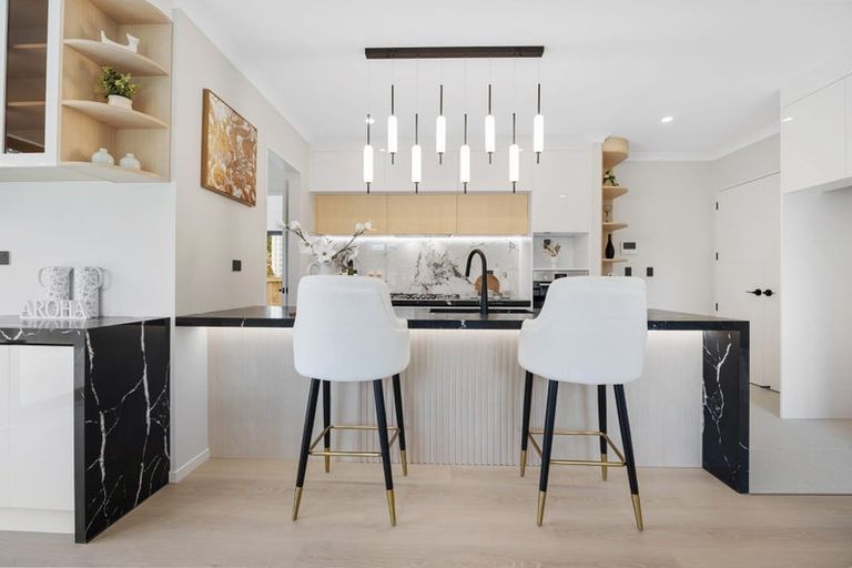 Photo of property in 2f Hughs Way, Flat Bush, Auckland, 2019