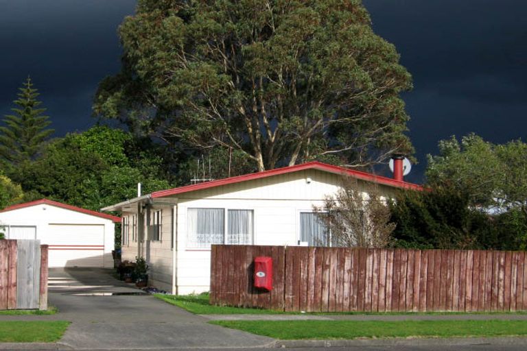 Photo of property in 15 Racecourse Road, Awapuni, Palmerston North, 4412