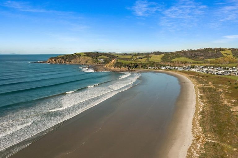 Photo of property in 5 Kokopu Street, Omaha, Warkworth, 0986