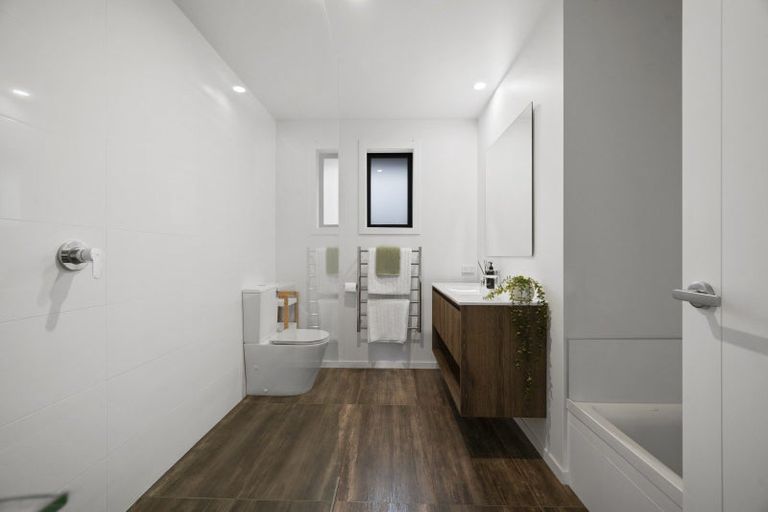 Photo of property in 30 Raupo Crescent, Wharewaka, Taupo, 3330